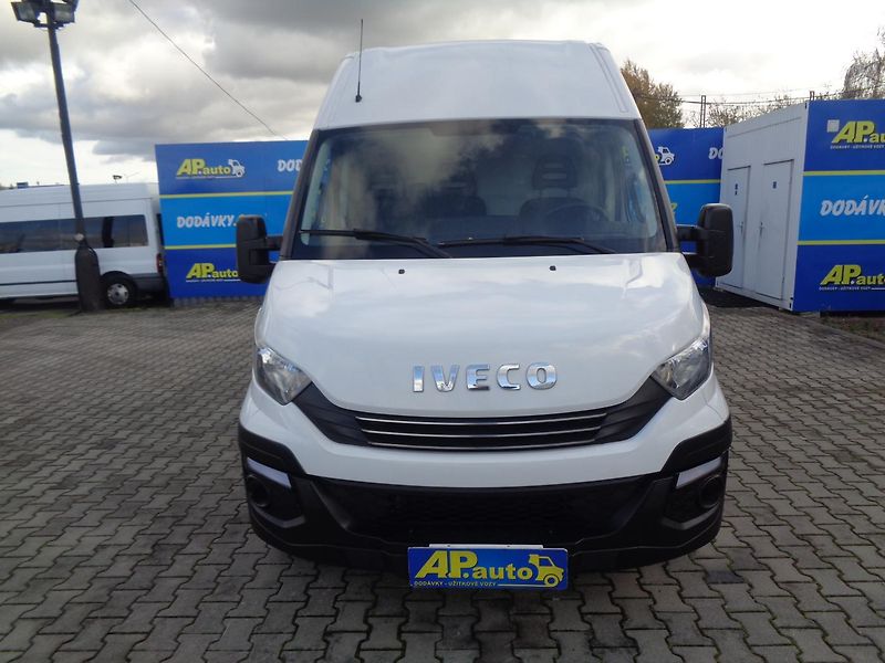 Iveco Daily 2,3 HPT  MAXI AUTOMAT KLIMA - fotka 5 z 32