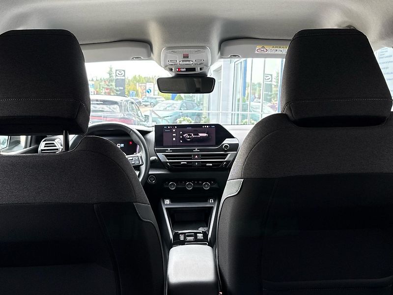 Citroën C4 (2023) Shine 1.2 PureTech 130 EAT8 - fotka 24 z 58