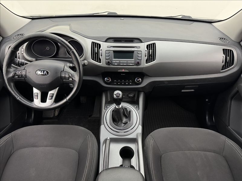 Kia Sportage 2,0 4X4 DPH VÝHŘEV TAŽNÉ ČR - fotka 7 z 33