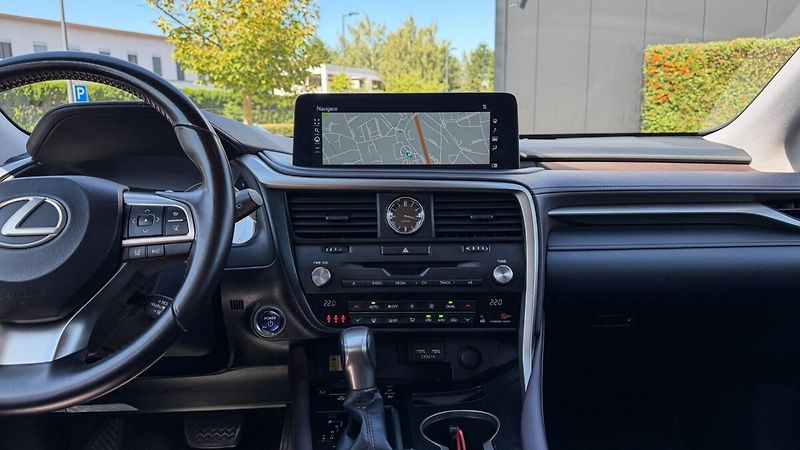 Lexus RX 450h 450H 3,5 HEV EXECUTIVE - fotka 16 z 27