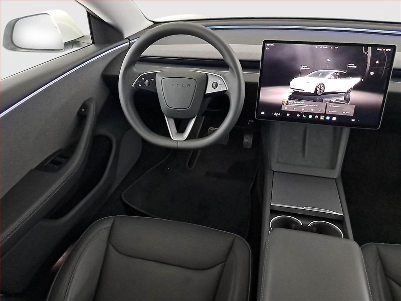 Tesla Model 3 (2024) Standard Range LFP, SoH 97% - fotka 7 z 17
