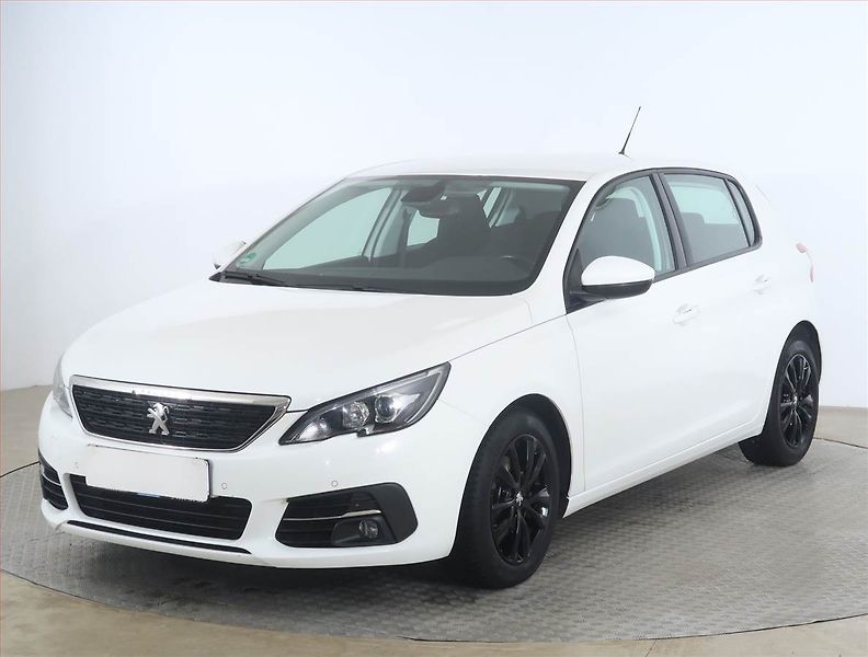 Peugeot 308 (2018) 1.5 BlueHDi, Navi, Tempomat - fotka 2 z 17