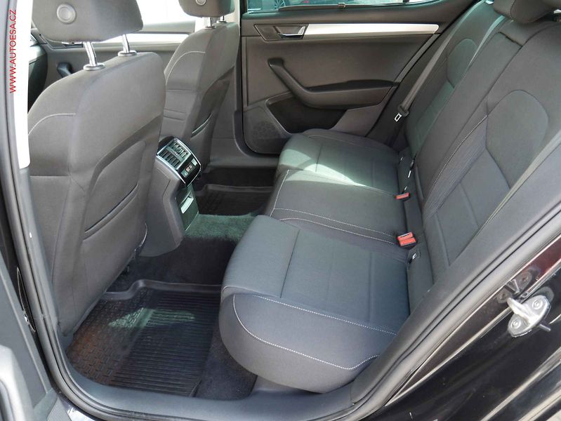 Škoda Superb (2016) 2.0TDi 4x4, ČR, Ambition - fotka 10 z 21