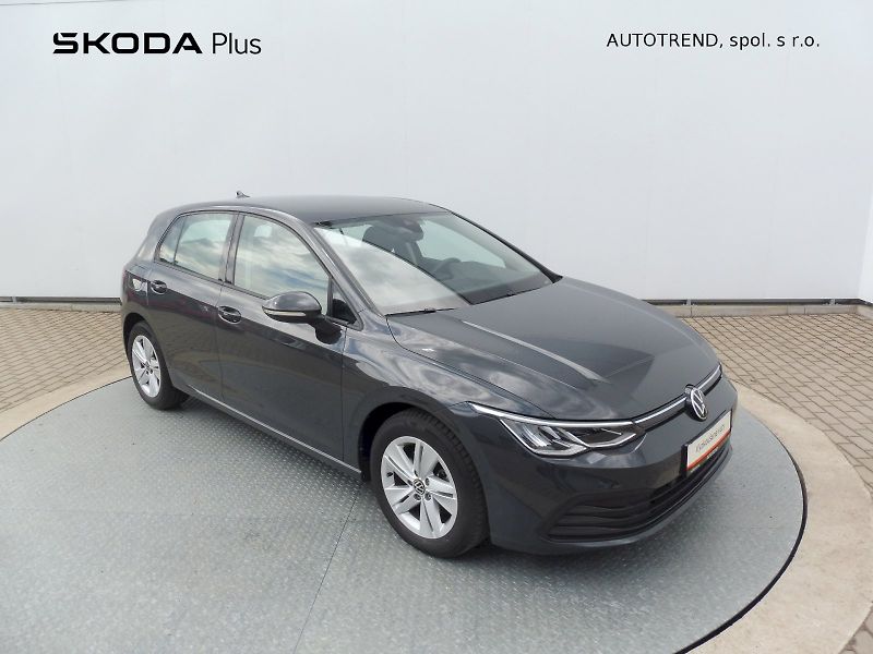 Volkswagen Golf (2024) Life 1,0 TSI 81kW - fotka 25 z 26