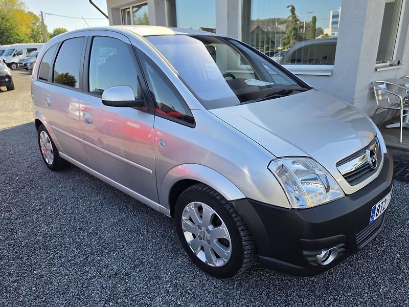 Opel Meriva 1.8 16V Automat Robot - fotka 1 z 25