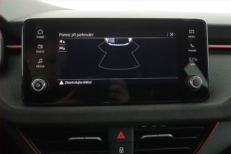 Škoda Scala (2025) 1.0 TSI, DRIVE, AUTOMAT - fotka 14 z 20