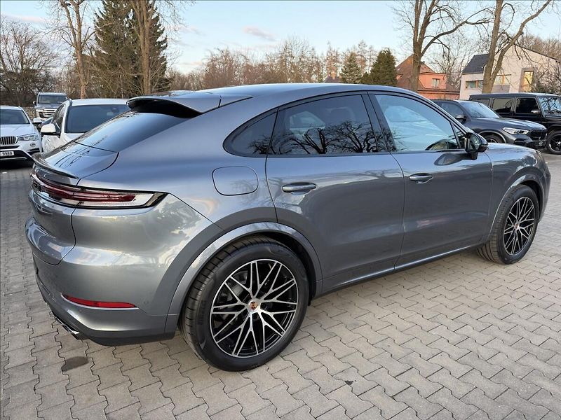 Porsche Cayenne E3 II Coupe Black Edition - fotka 5 z 37