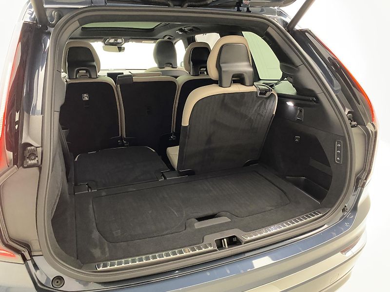 Volvo XC90 T8 AWD RECHARGE BRIGHT ULTRA 7 - fotka 34 z 73