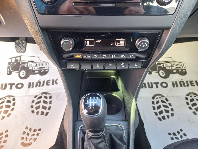 Škoda Rapid (2016) 1.4TDi 66kW ČR DPH - fotka 17 z 18