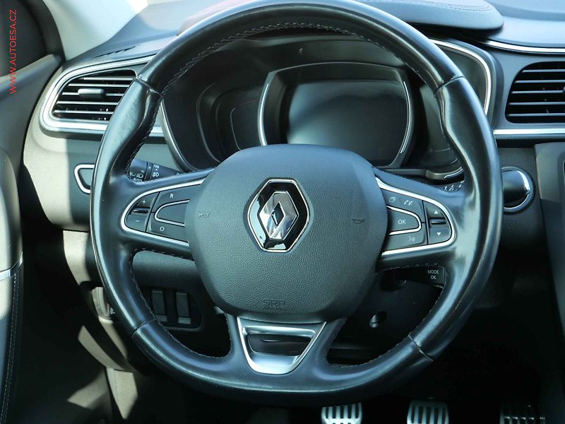 Renault Kadjar (2019) 1.3 TCe, 2.maj,ČR, Navi - fotka 13 z 19