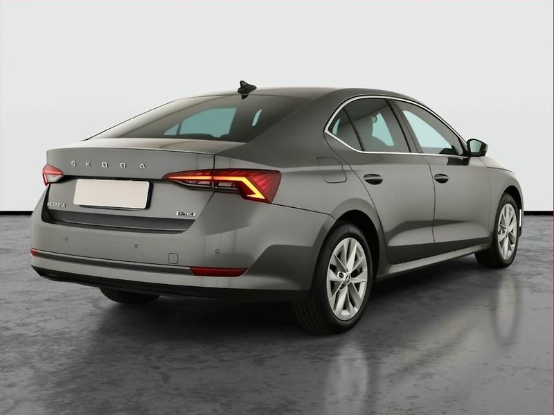 Škoda Octavia (2023) Style 1.5 TSI e-tec - fotka 5 z 16