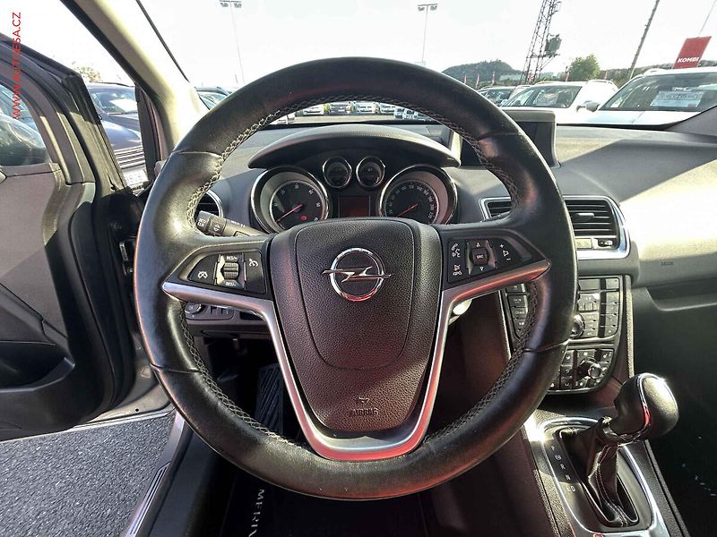 Opel Meriva (2011) 1.7CDTI, 2.maj, AT - fotka 12 z 17