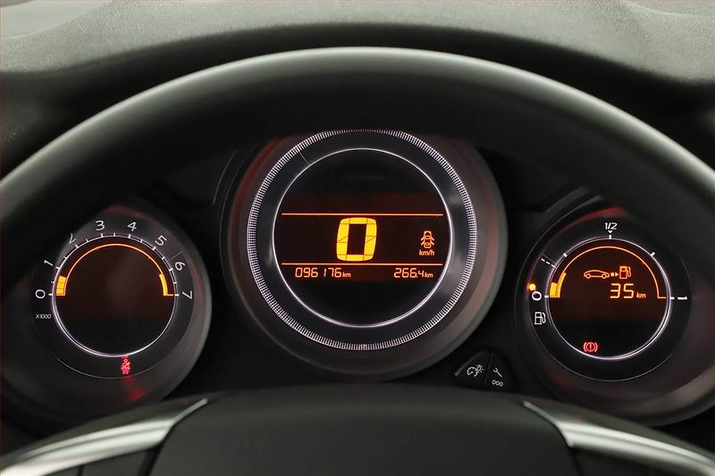 Citroën C4 (2013) 1.4 16V, po STK, dobrý stav - fotka 10 z 12