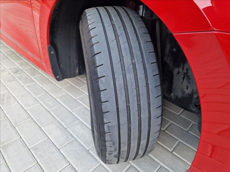 Škoda Octavia 2.0TDI DSG Ambition,ČR,1.Maj. - fotka 47 z 50