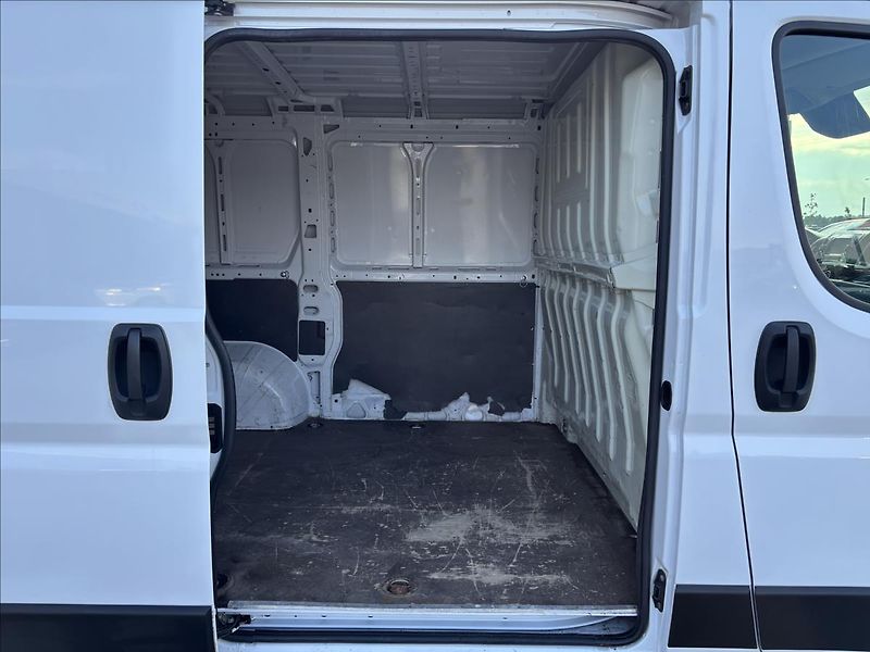 Opel Movano 2,2 CDTI 88kW L1 - fotka 13 z 30