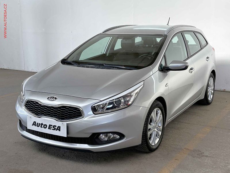 Kia Ceed (2013) 1.4 i - fotka 3 z 14