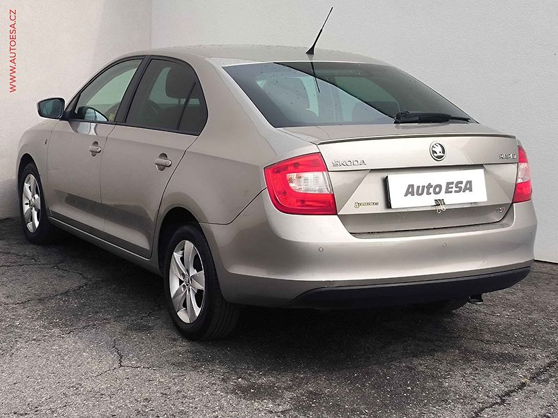 Škoda Rapid (2013) 1.4TSI, ČR, autoAC - fotka 6 z 15