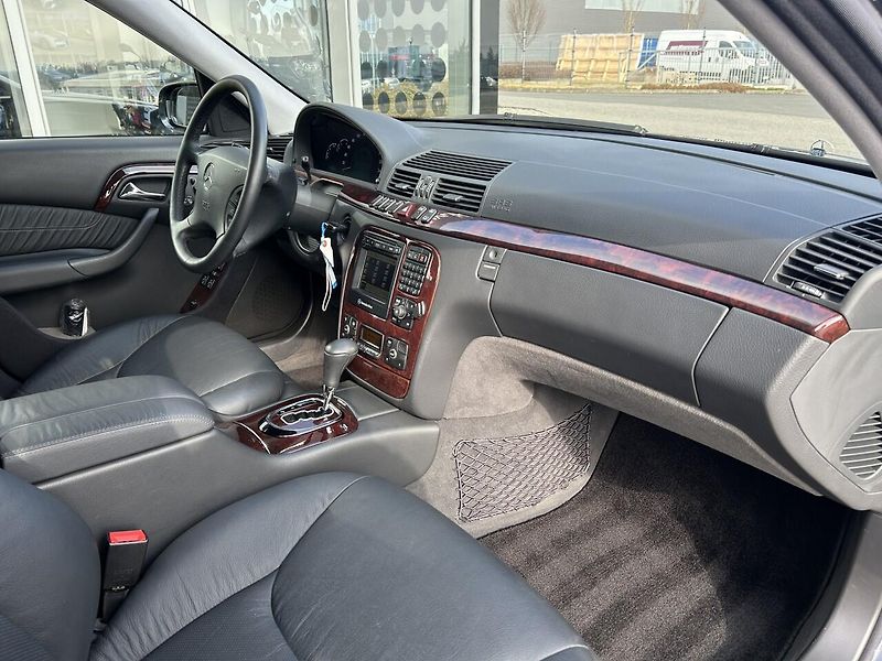 Mercedes-Benz Třídy S S 320 W220 - fotka 13 z 29