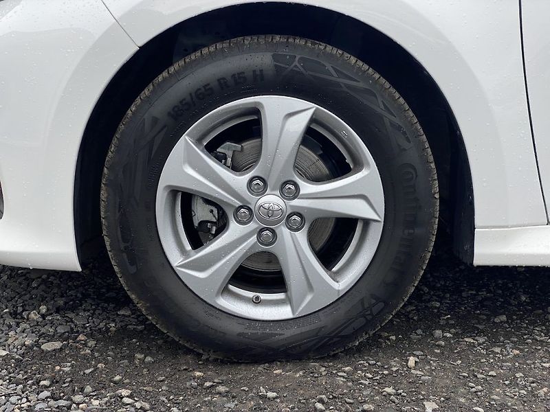 Toyota Yaris 1.5i, ČR-1m, ComTech, záruka - fotka 10 z 31