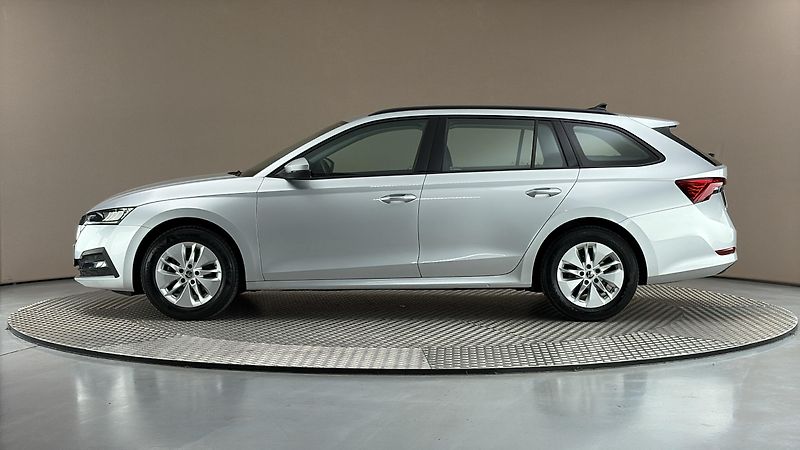 Škoda Octavia 1.0 TSI Ambition Combi - fotka 4 z 24