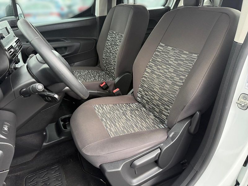 Citroën Berlingo (2021) LIVE PACK 1.5BHDi 75kW CZ DPH - fotka 7 z 11