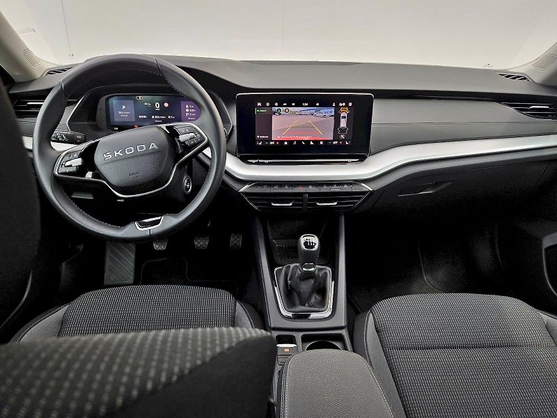 Škoda Octavia (2025) COMBI SELECTION 1,5 TSI 85 KW - fotka 10 z 28