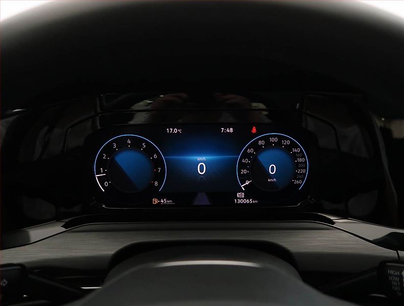 Volkswagen Golf (2022) Style 1.5 TSI, Serv.kniha - fotka 11 z 25