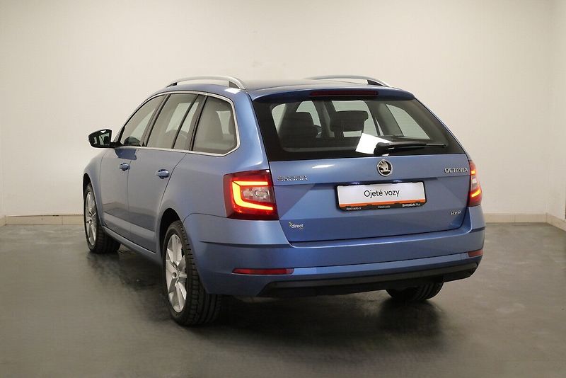Škoda Octavia - fotka 7 z 26
