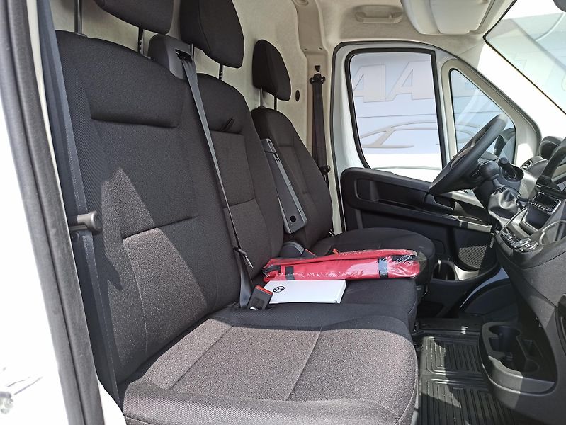 Toyota Proace Max 2.2D 132kW L4H3 NOVÉ  - fotka 10 z 26