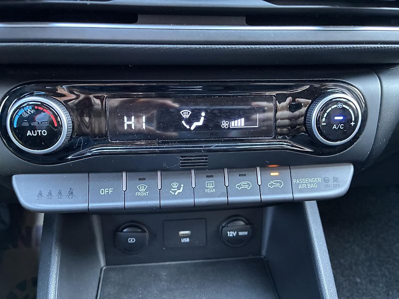 Hyundai Kona 1.0T-GDi 88kW SMART AUTOMAT - fotka 22 z 32