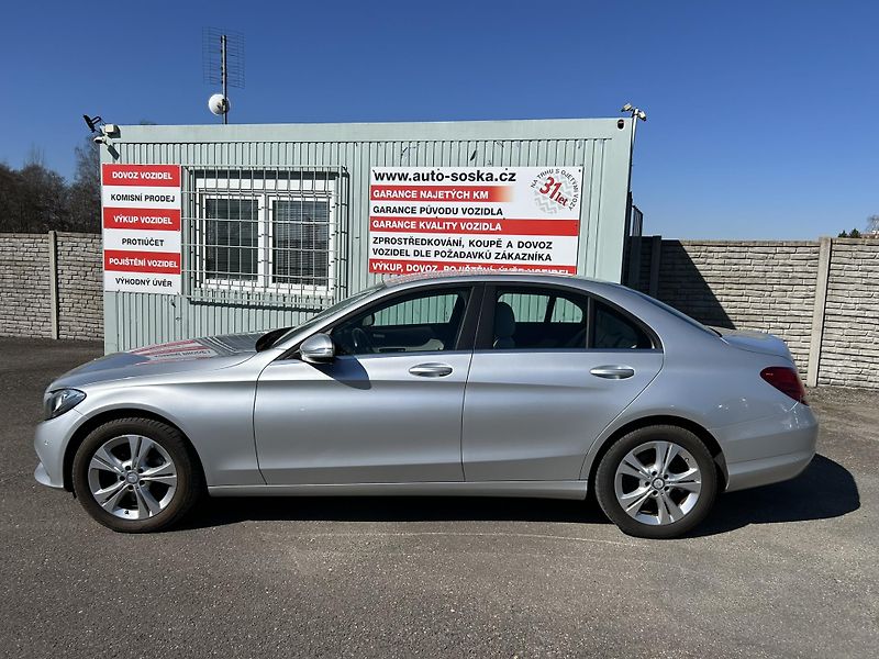 Mercedes-Benz Třídy C (2015) C180 1,6 115KW SEDAN TOP STAV  - fotka 5 z 24