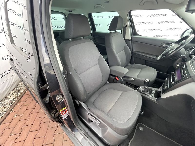 Škoda Yeti 1,2 tsi Style 77kw rozvody-ser - fotka 19 z 21