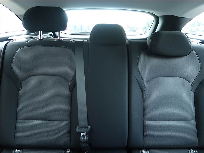 Hyundai i30 (2018) 1.0 T-GDI, Serv.kniha - fotka 10 z 17