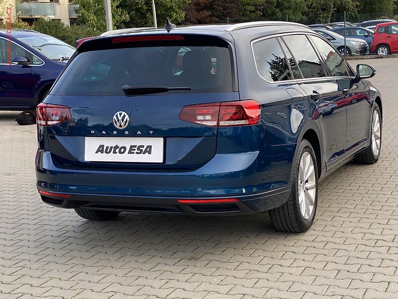 Volkswagen Passat (2020) 2.0TDi, Business, DSG, navi - fotka 4 z 20