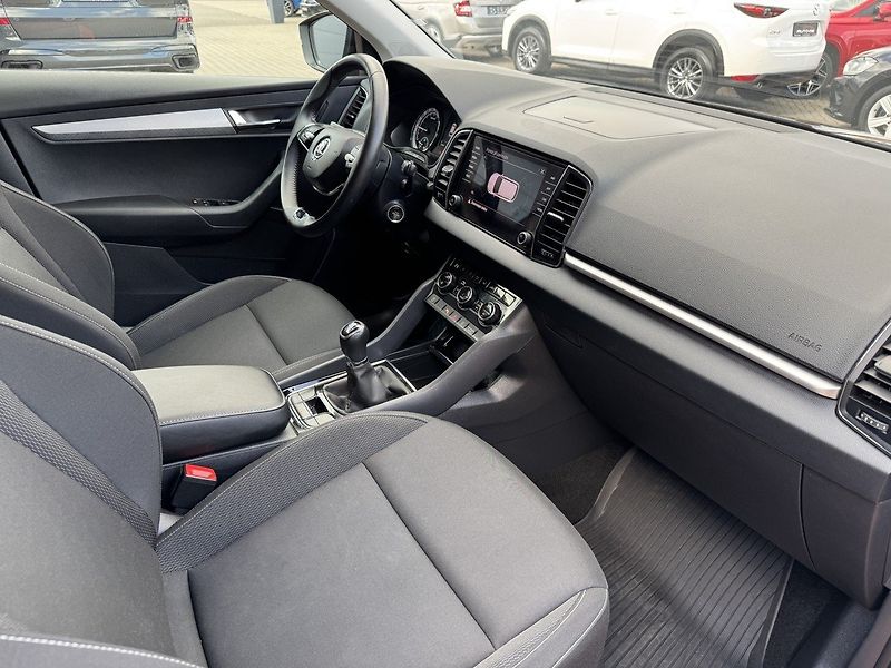 Škoda Karoq (2022) 2.0TDi LED Kamera Smartlink - fotka 16 z 48