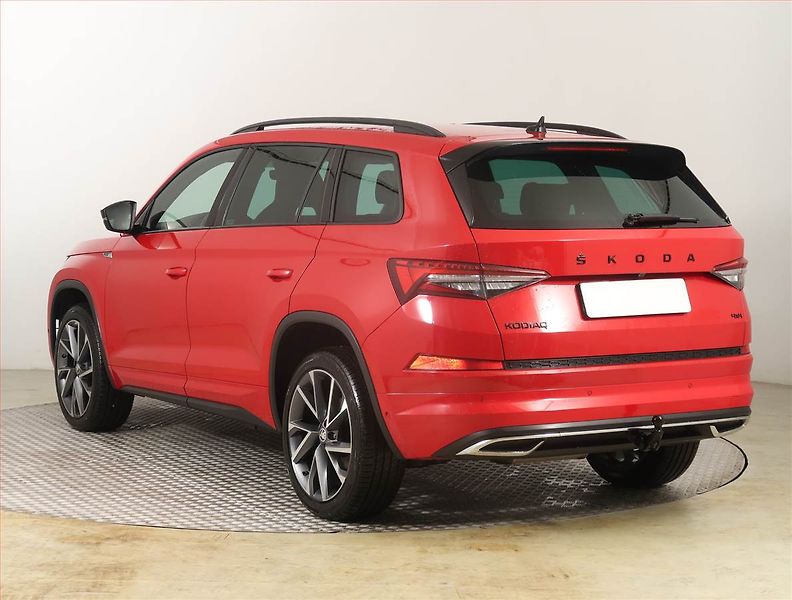 Škoda Kodiaq (2023) 2.0 TDI - fotka 4 z 27