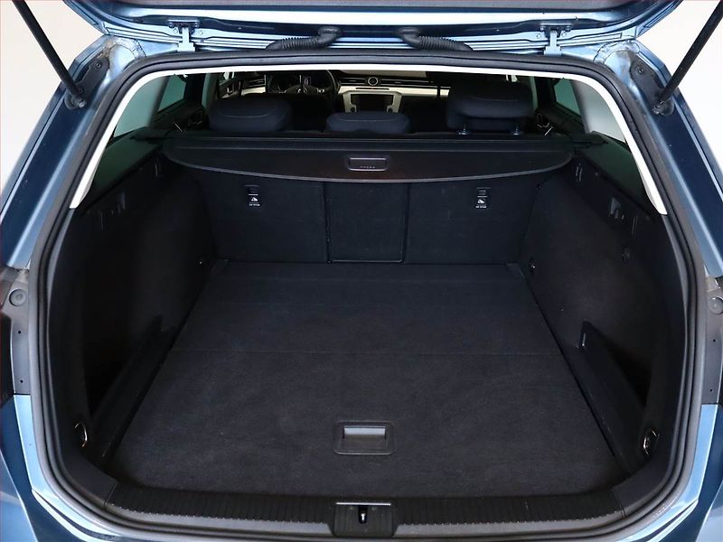 Volkswagen Passat (2015) Comfortline 2.0 TDI - fotka 11 z 20