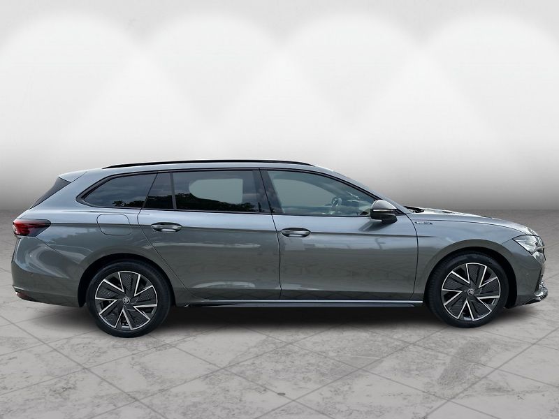 Škoda Superb (2027) 2,0 TDI 110 kW 7-stup. automat - fotka 7 z 25