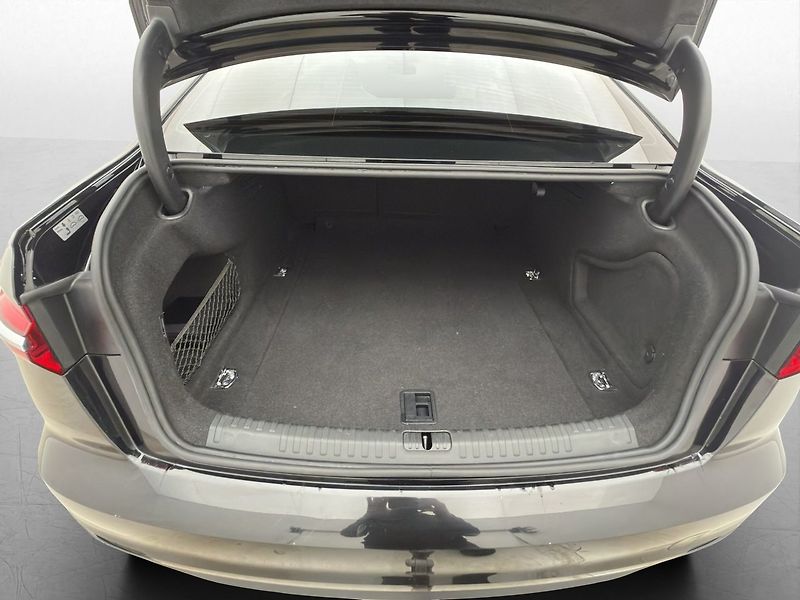 Audi A6 45TFSI quattro Matrix NezT 360 - fotka 27 z 29