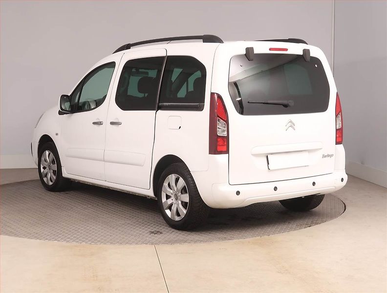Citroën Berlingo (2018) Feel 1.6 BlueHDi, 5Míst, ČR - fotka 4 z 14