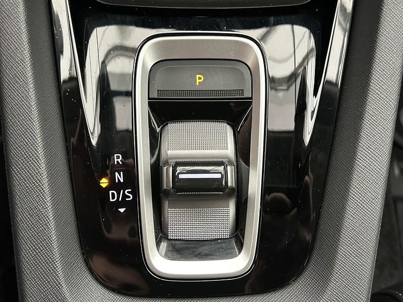 Škoda Octavia 1.5 TS EXLUSIVE SELECTION - fotka 19 z 29