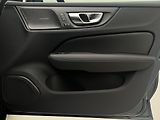 Volvo V60 B4 DARK PLUS AUT - náhled 45
