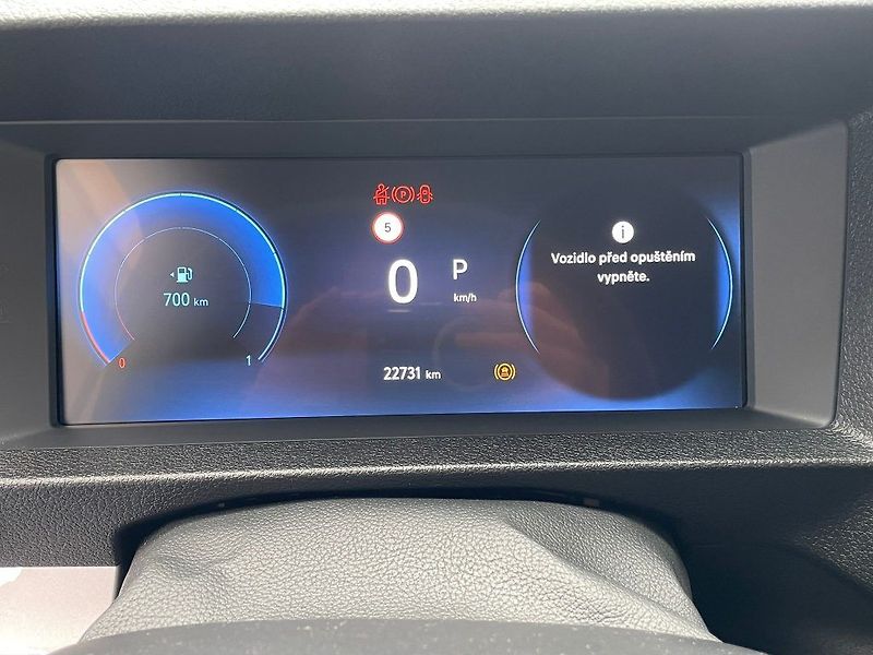 Toyota ProAce Verso 2.0L  177 - 8 AT AE Family 8S - fotka 25 z 29