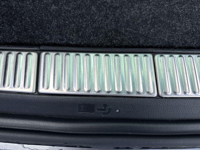 Škoda Superb (2023) Combi 2.0 TDI DSG Style - fotka 27 z 34
