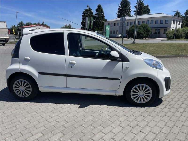 Citroën C1 1,0 i 50kw CZauto Klima ESP EU - fotka 5 z 31