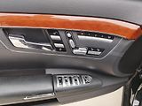 Mercedes-Benz Třídy S (2006) S-350i,LONG,volat 608081843 - náhled 21