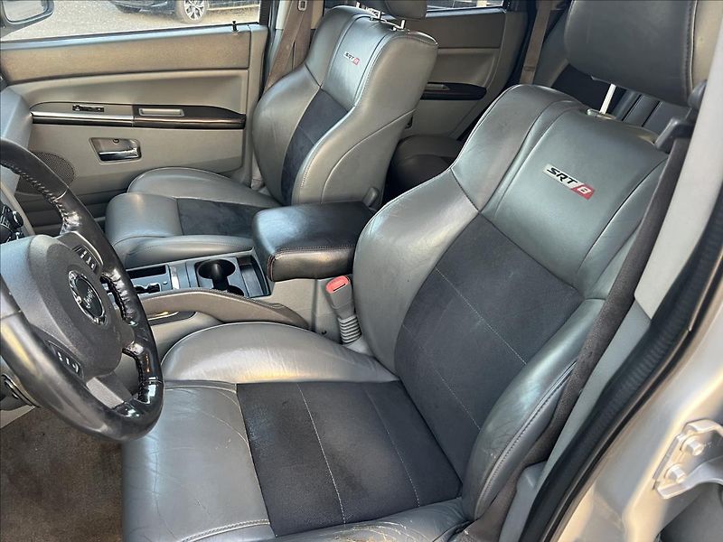 Jeep Grand Cherokee 6,1 SRT8,Tažné,LPG - fotka 14 z 18