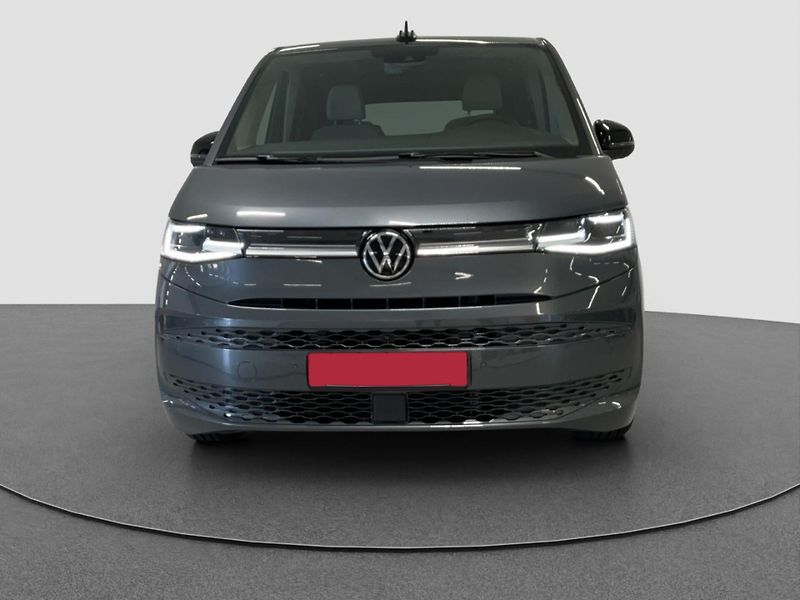 Volkswagen Multivan TDI Life Pano IQ NezTo 360 DCC - fotka 2 z 19