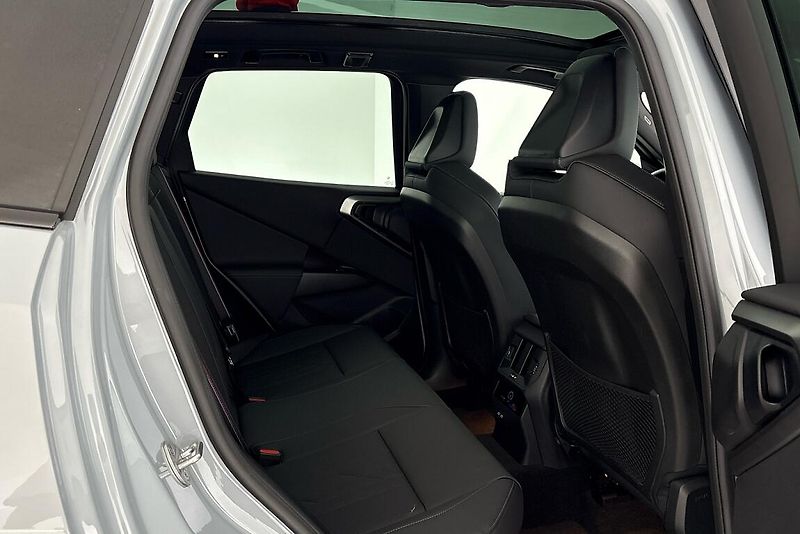 BMW X3 xDrive20d - fotka 12 z 26