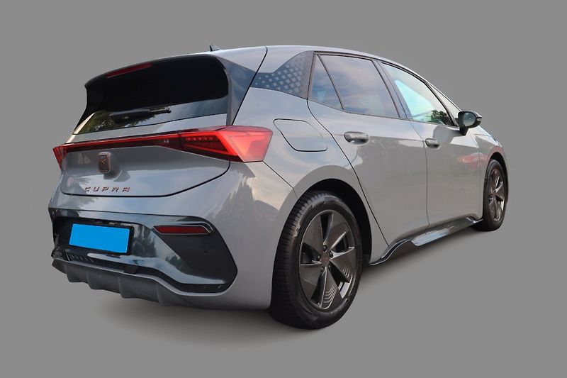 Cupra Born 150kW Kamera Ad.Temp Ambient - fotka 4 z 19